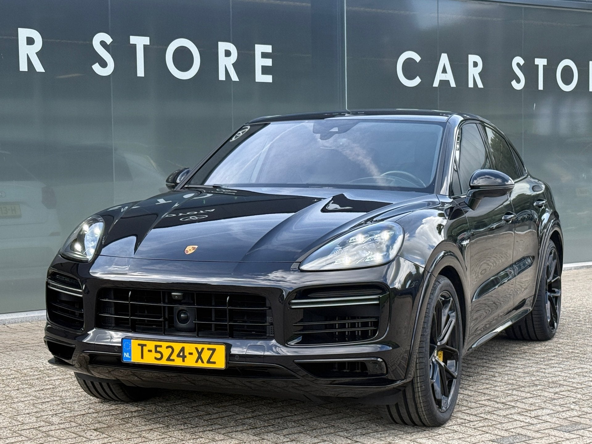 Porsche Cayenne Coupé 4.0 Turbo S 680pk CERAMIC|APPROVED 11, Auto's, Automaat, 14 kWh, Gebruikt, 3000 kg