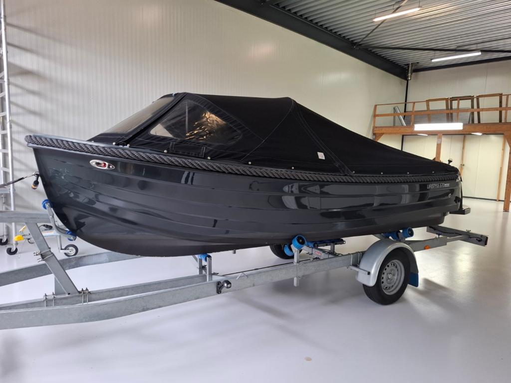 Primeur 570 lifestyle tender 27pk vetus diesel, Watersport en Boten, 50 cm, Tender, Gebruikt, Binnenboordmotor