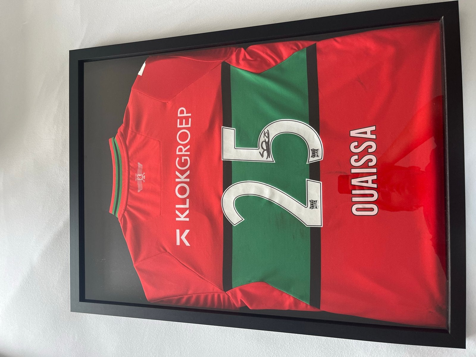 Gesigneerd NEC Nijmegen shirt Ouaissa, Maat L, Ophalen of Verzenden, Zo goed als nieuw, Shirt