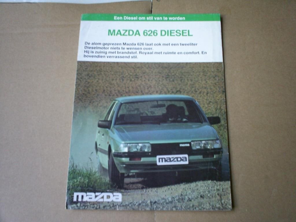 Mazda 626 Diesel 12 / 1983 4 pag., Boeken, Auto's | Folders en Tijdschriften, Verzenden, Zo goed als nieuw, Mazda