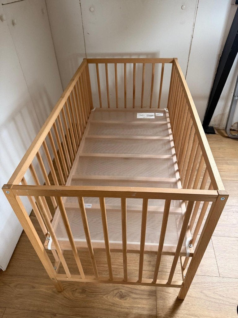Ledikant Ikea, Kinderen en Baby's, Babywiegjes en Ledikanten, Ophalen, Gebruikt, Ledikant