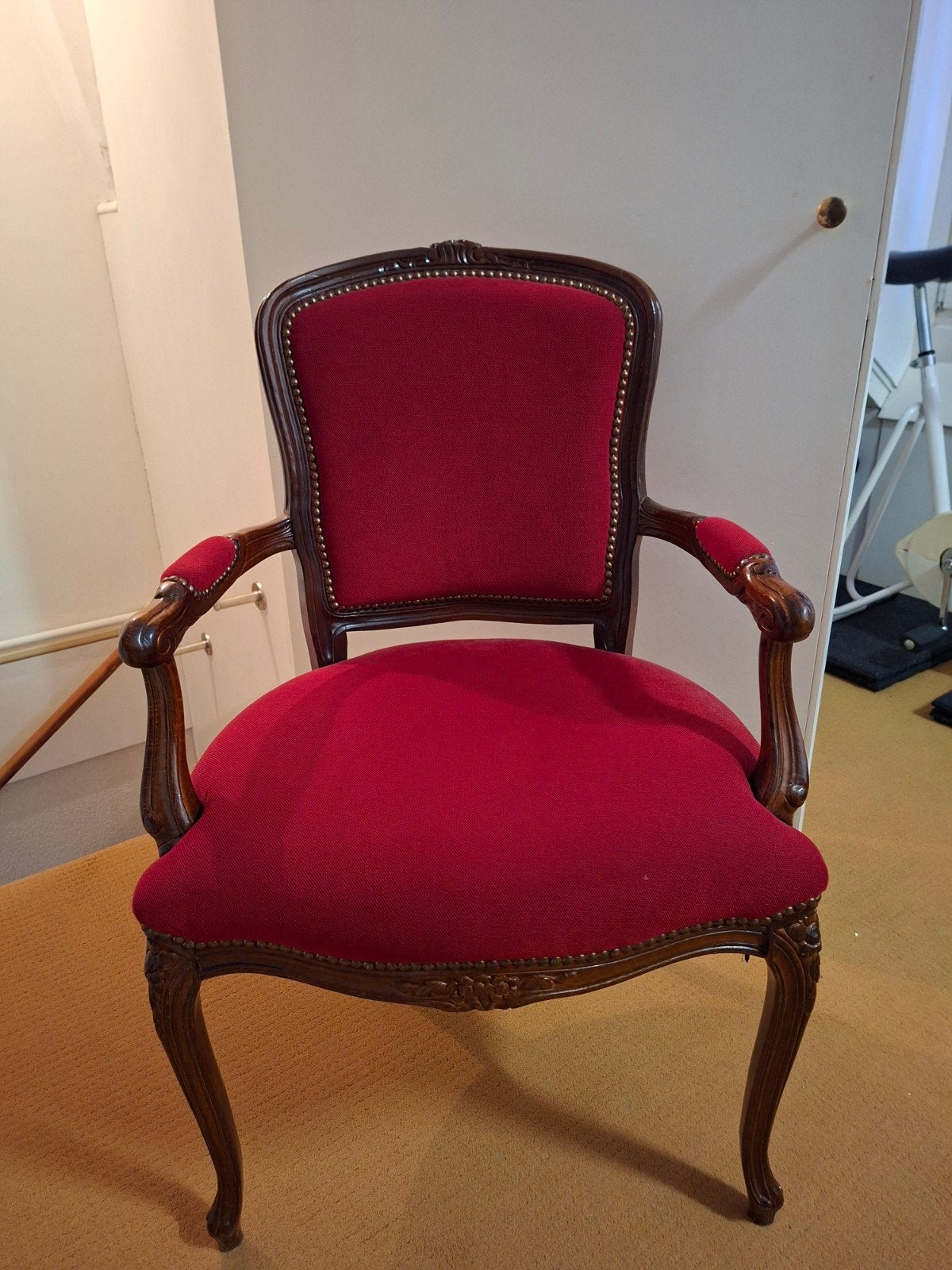 leuke fauteuil, Ophalen