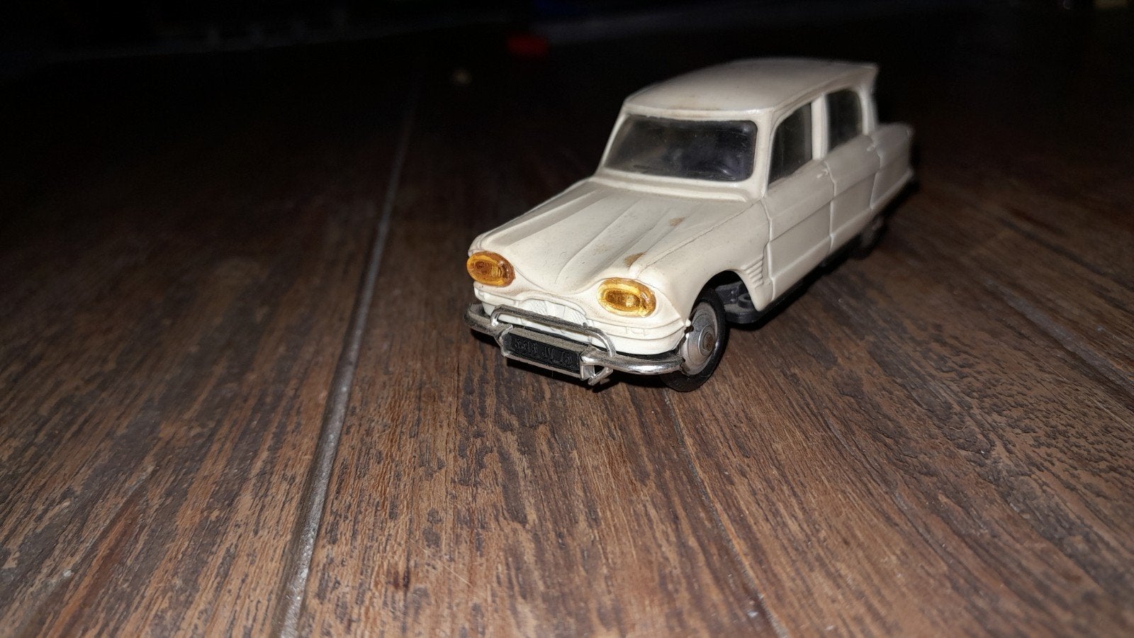 Vintage modelauto Citroën Ami 6 - Wit, Hobby en Vrije tijd, Overige merken, Gebruikt, Auto, 1:32 tot 1:50