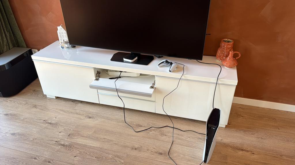 Ikea Besta Hoogglans Wit tv meubel (180cm breed), Ophalen, Gebruikt, 150 tot 200 cm, Minder dan 100 cm