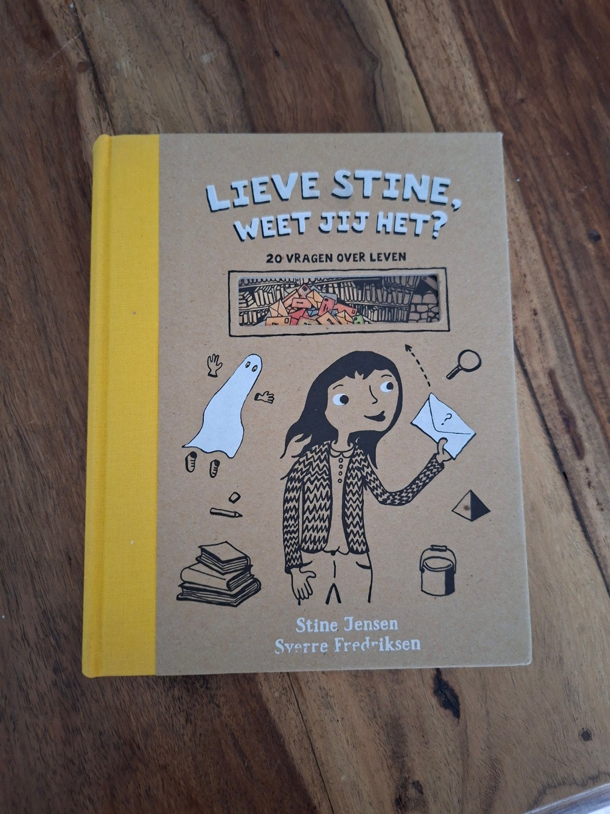 Stine Jensen - Lieve Stine, weet jij het?, Boeken, Non-fictie, Zo goed als nieuw, Stine Jensen, Ophalen of Verzenden