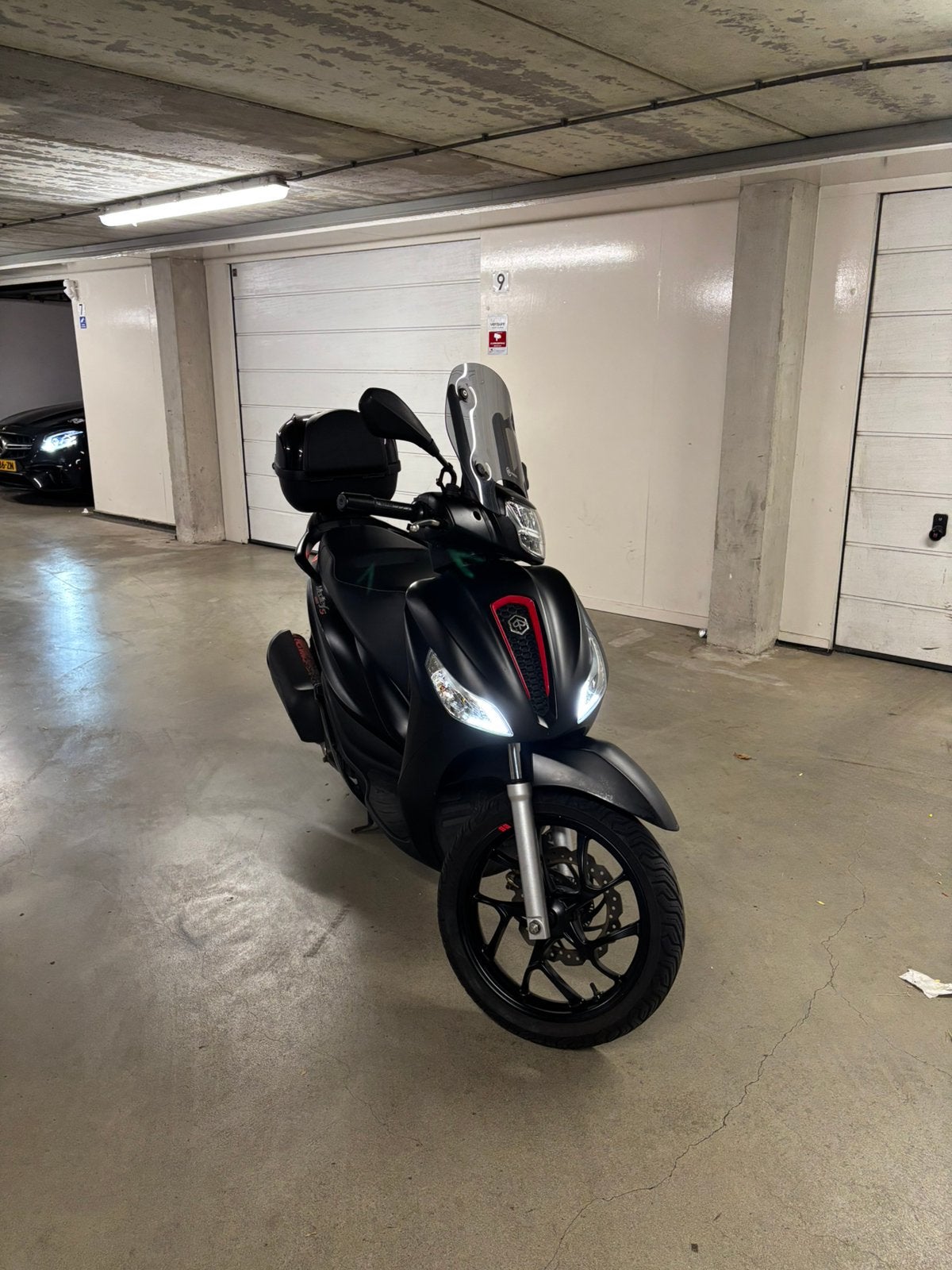 Piaggio Medley 183cc Full Mallosi A1, Fietsen en Brommers, Ophalen, Zo goed als nieuw, Benzine, Overige modellen