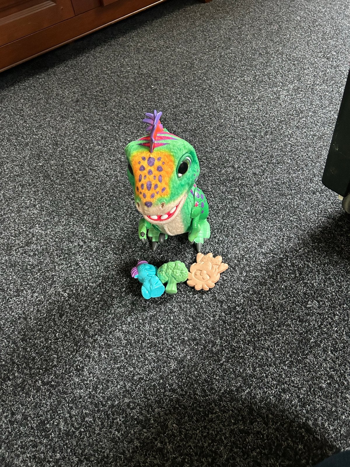 FurReal Friends Dino: Interactief Speelgoed, Ophalen, Zo goed als nieuw, Jongen of Meisje
