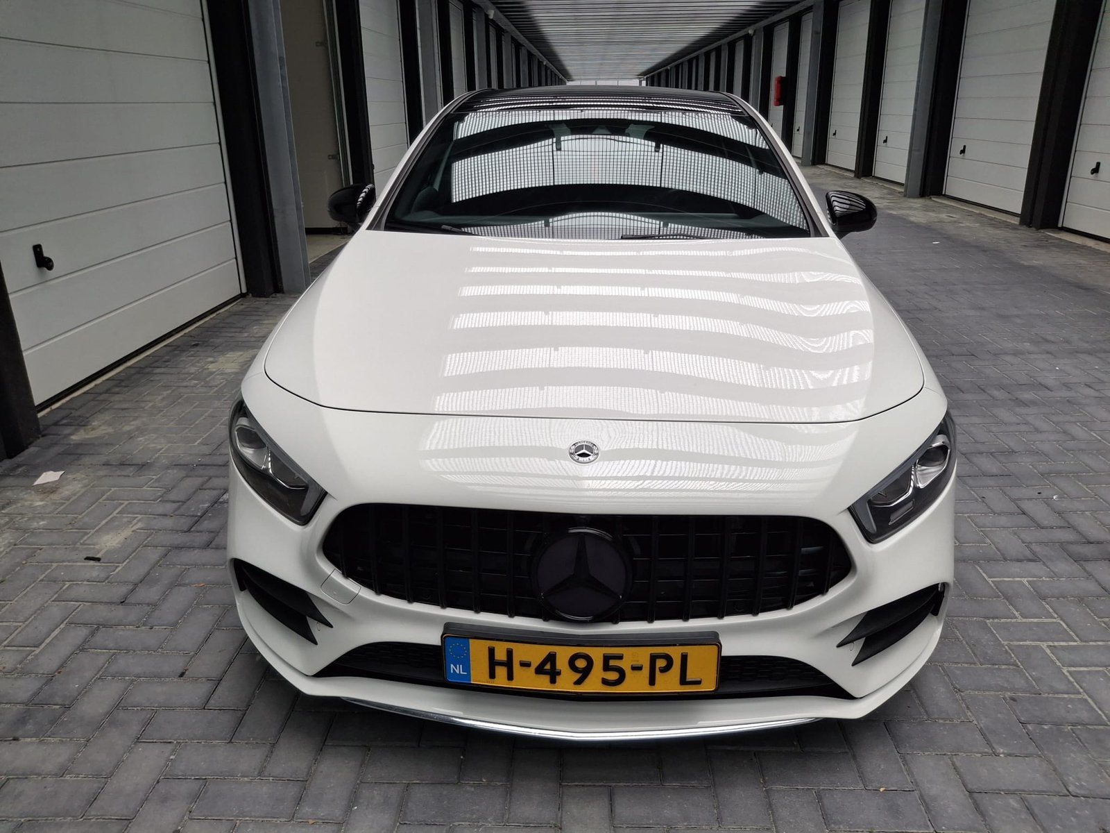Mercedes-Benz A-Klasse A 200 AMG LINE Panoromadak 2019 Wit, Auto's, Mercedes-Benz, Particulier, A-Klasse, Benzine, Hatchback, Automaat