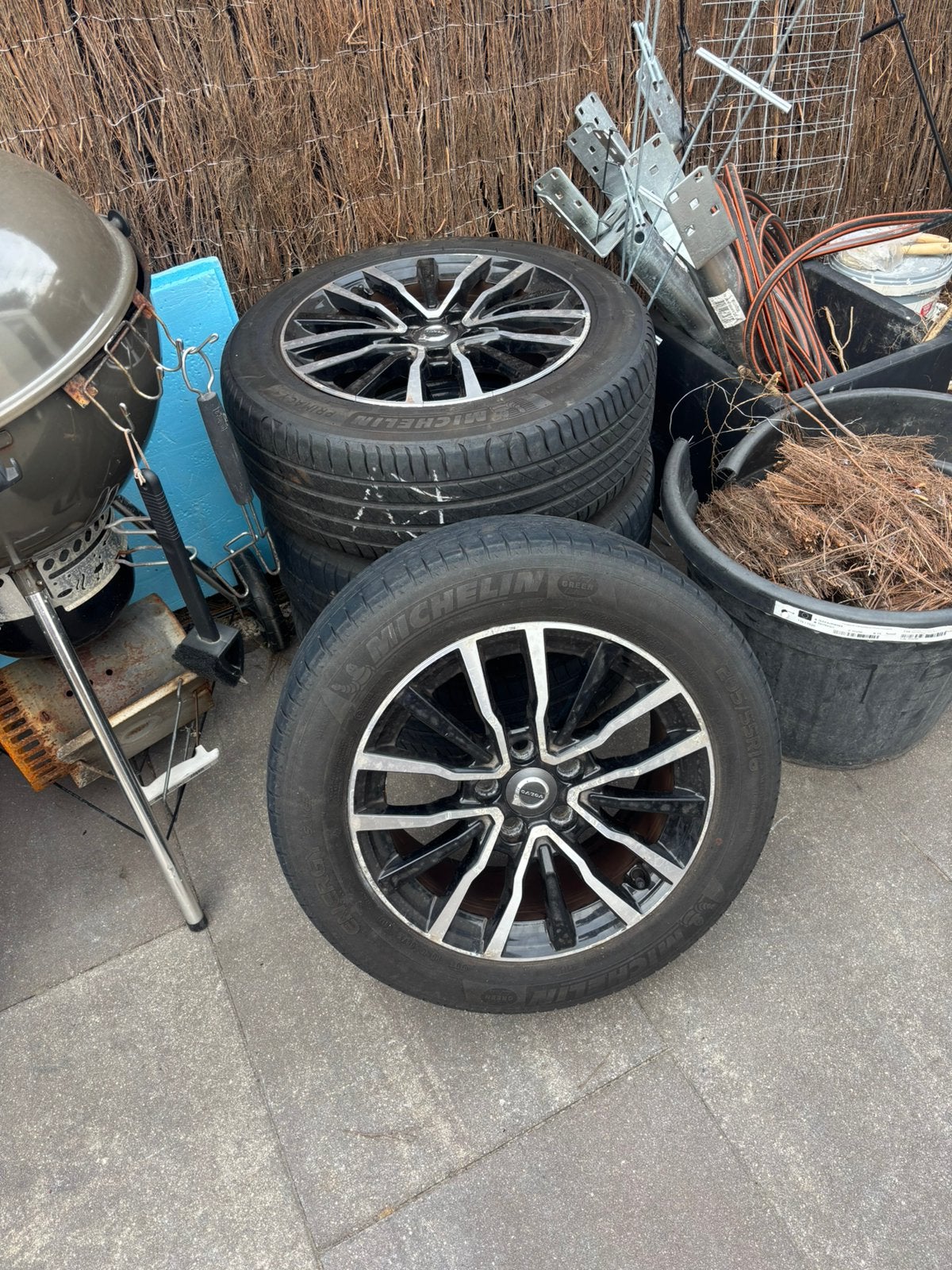 Volvo v40 velgen 16 inch 205 breed, Auto diversen, Autosport-onderdelen, Ophalen, Zo goed als nieuw