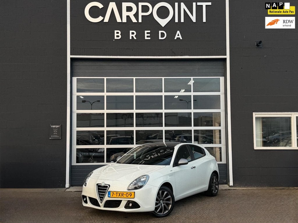 Alfa Romeo Giulietta 1.4 T Veloce, NAP, CLIMA, CRUISE, PDC N, Auto's, Alfa Romeo, Voorwielaandrijving, Euro 5, Gebruikt, 4 cilinders
