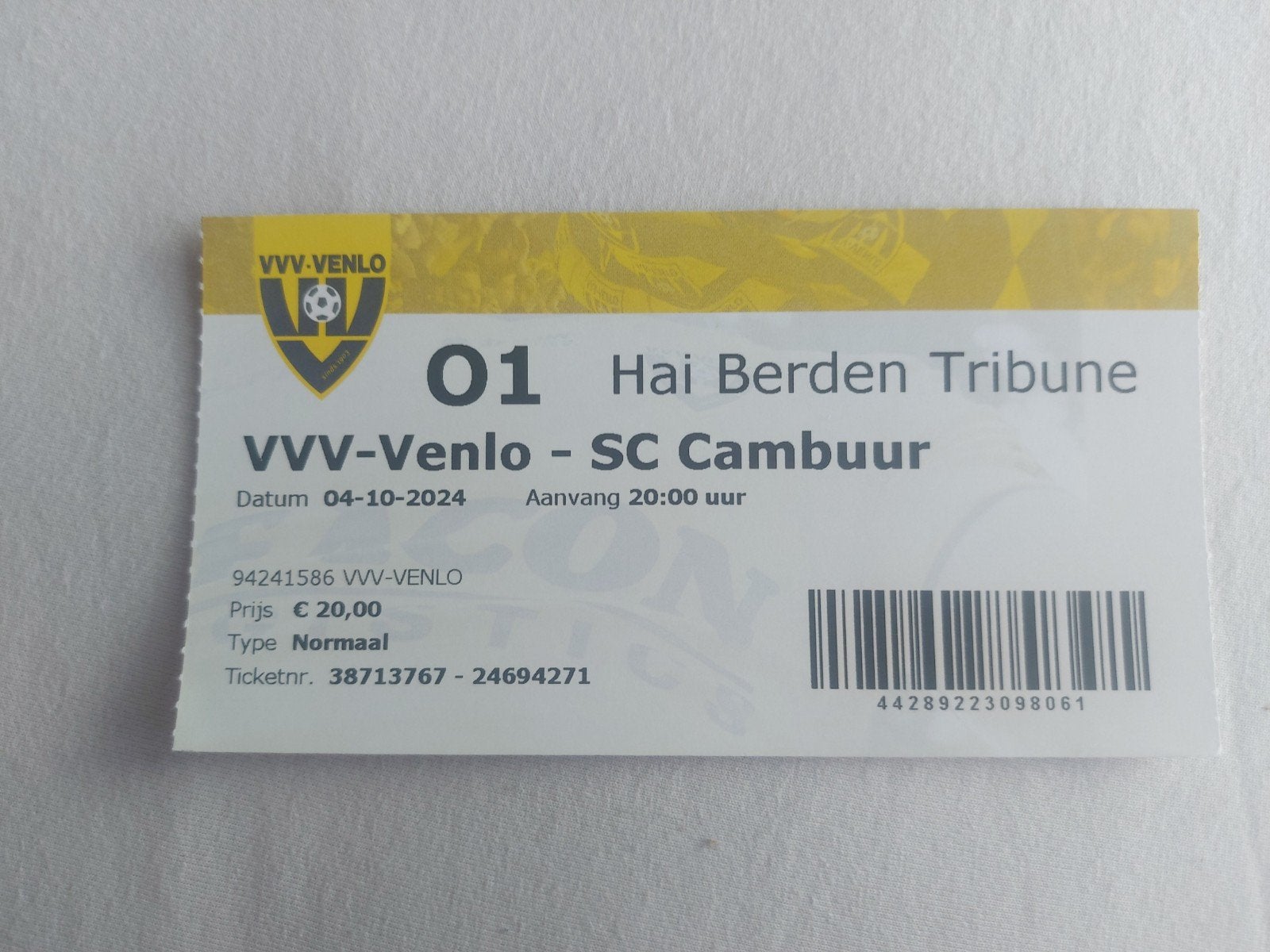 Ticket VVV-Venlo - Cambuur Leeuwarden 4-10-2024, Tickets en Kaartjes, Eén persoon