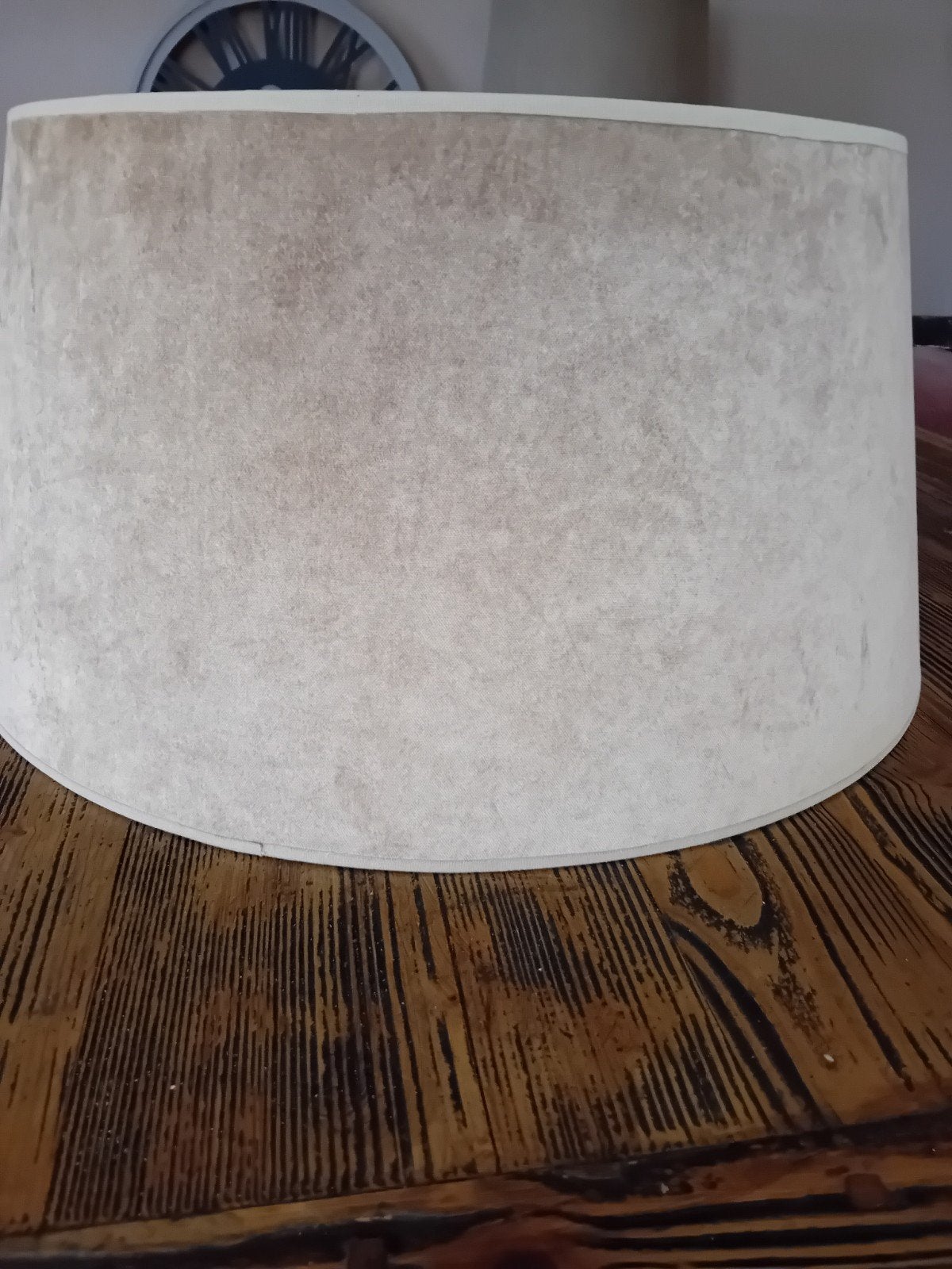 Maison Manon lampenkap, beige, 26cm hoog, 40/50cm diameter, Ophalen, Gebruikt, Tafellamp, Beige