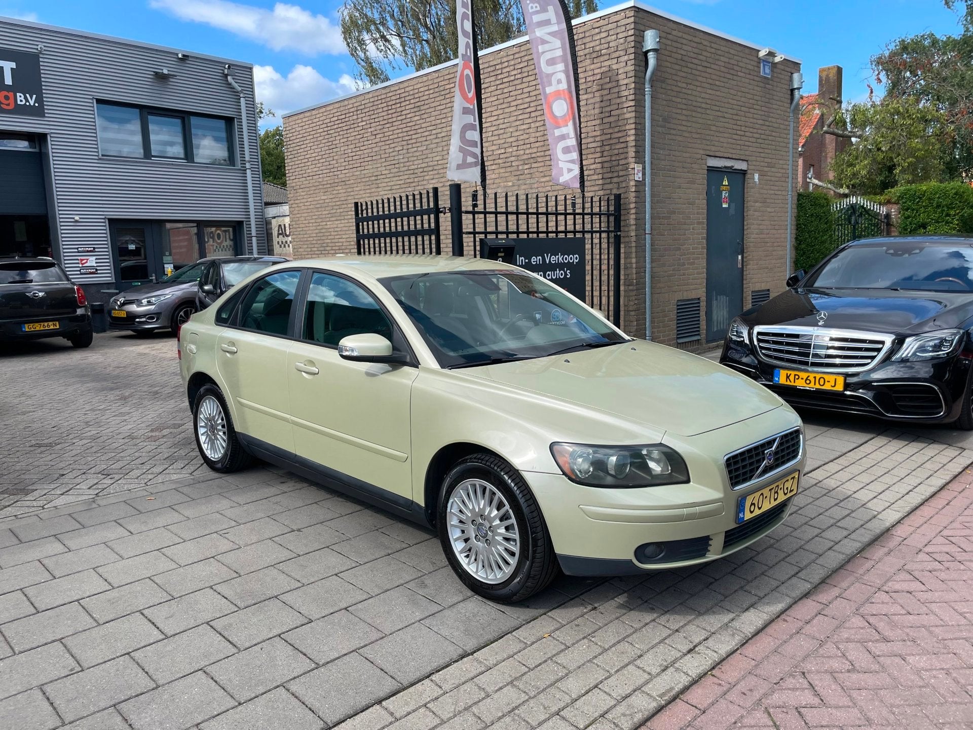 Volvo S40 1.8 Edition II 1e Eigenaar! Airco Navi PDC NAP APK, Voorwielaandrijving, 125 pk, Gebruikt, 4 cilinders