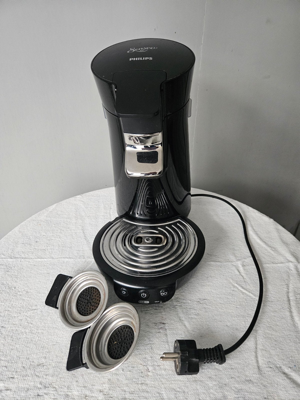 Philips Senseo HD7825 Koffiepadapparaat Zwart, Gebruikt, Koffiemachine, Ophalen of Verzenden, 2 tot 4 kopjes