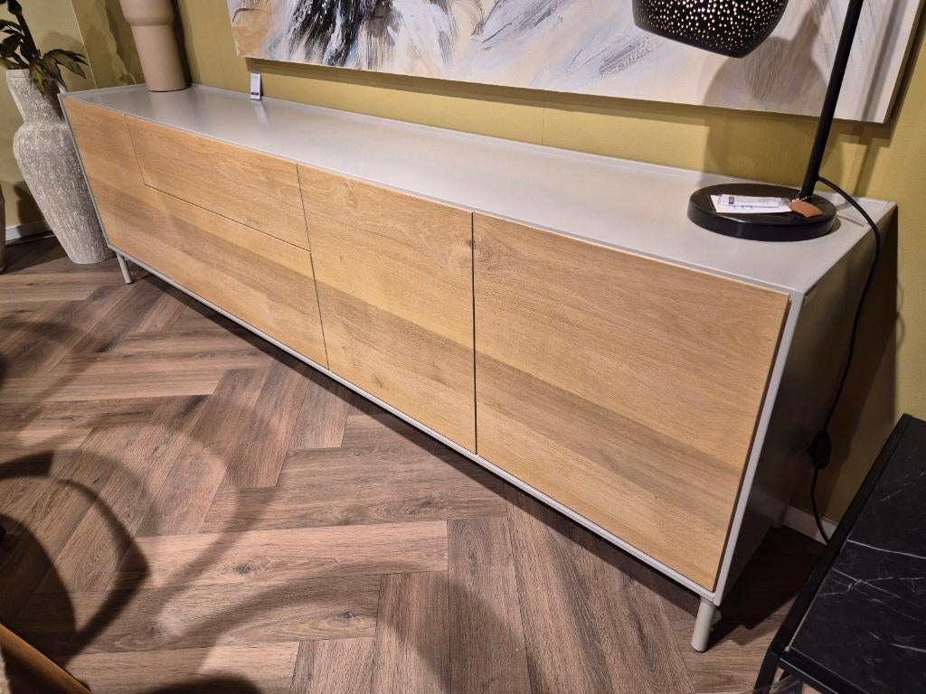 XOOON Dressoir Niora, Ophalen, Overige materialen, 150 tot 200 cm, Nieuw