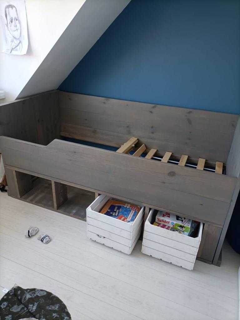 Mooi steigerhouten bed met opbergruimte, Ophalen, Gebruikt, Eenpersoons, Steigerhout