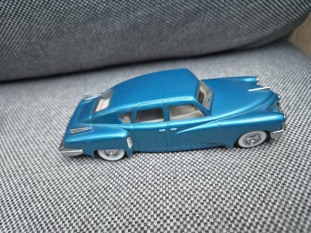 Matchbox - Dinky DY 11 1948 tucker torpedo, Hobby en Vrije tijd, Modelauto's | 1:43, Ophalen of Verzenden, Zo goed als nieuw, Auto