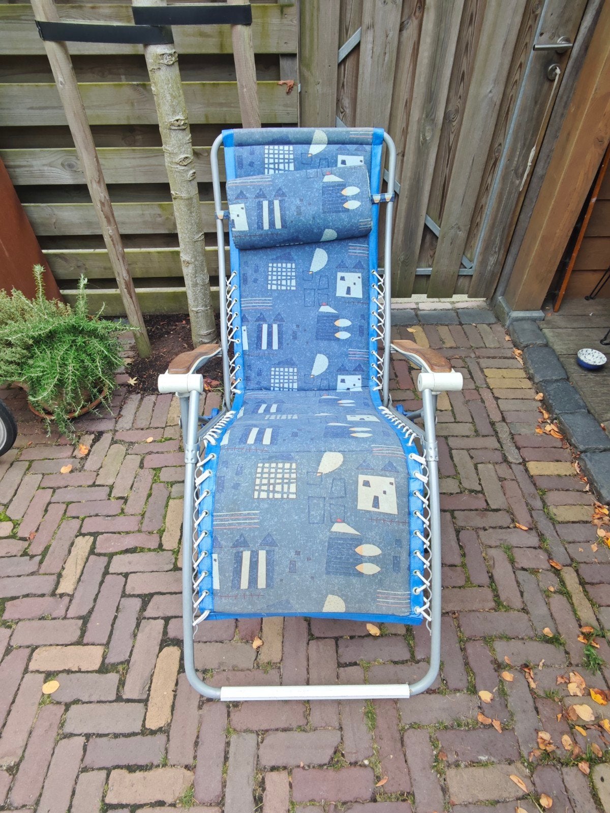 Lafuma ligstoel met nieuwe elastieken, Ophalen, Gebruikt, Metaal, Verstelbaar