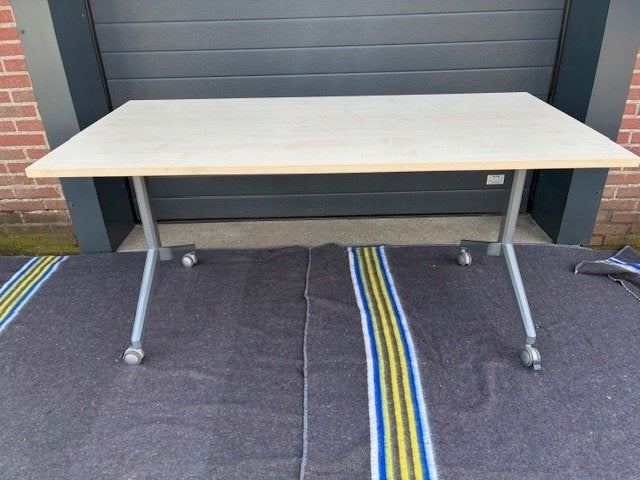 Opklapbare tafels verrijdbaar, Huis en Inrichting, Bureaus, Ophalen, Gebruikt, -, -