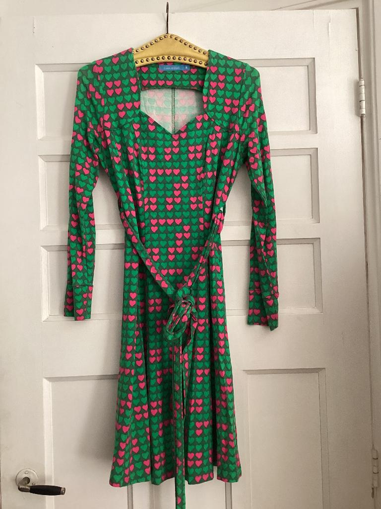 M 38/40 Lien & Giel katoenen jersey jurk hartjes groen roze, Kleding | Dames, Maat 38/40 (M), Ophalen of Verzenden, Zo goed als nieuw