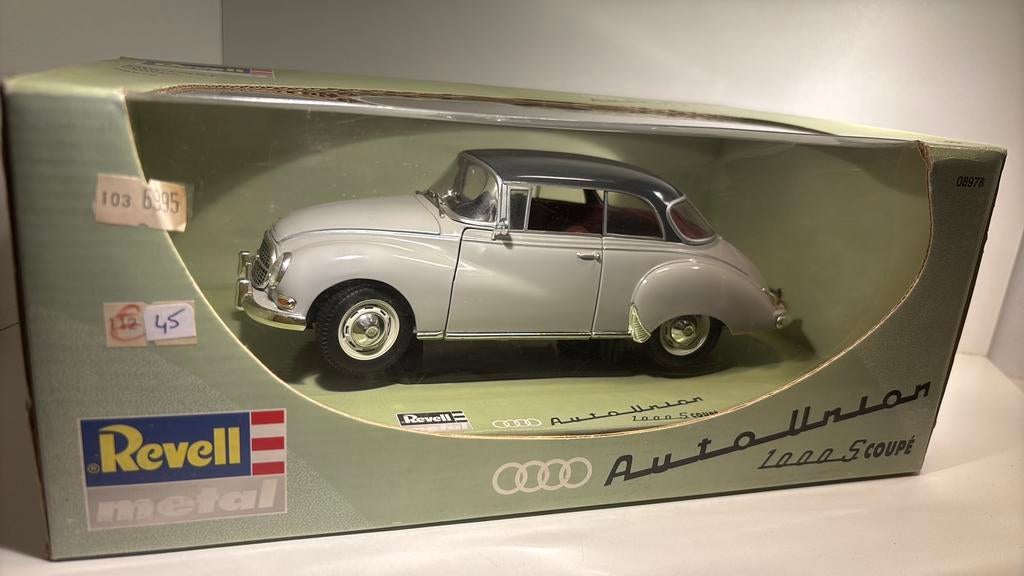 Auto union 1000 s coupe grey revell 1.18