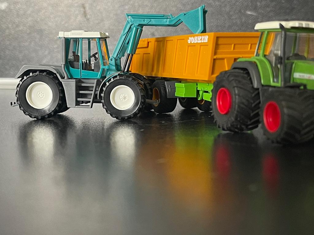 Agri-2860: Fendt Xylon systeem tractor met frontader [2], Ophalen of Verzenden, Nieuw, Hijskraan, Tractor of Landbouw, Wiking