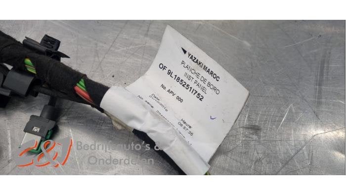 Dashboard Balk van een Peugeot Expert, Gebruikt, -, -, Ophalen of Verzenden