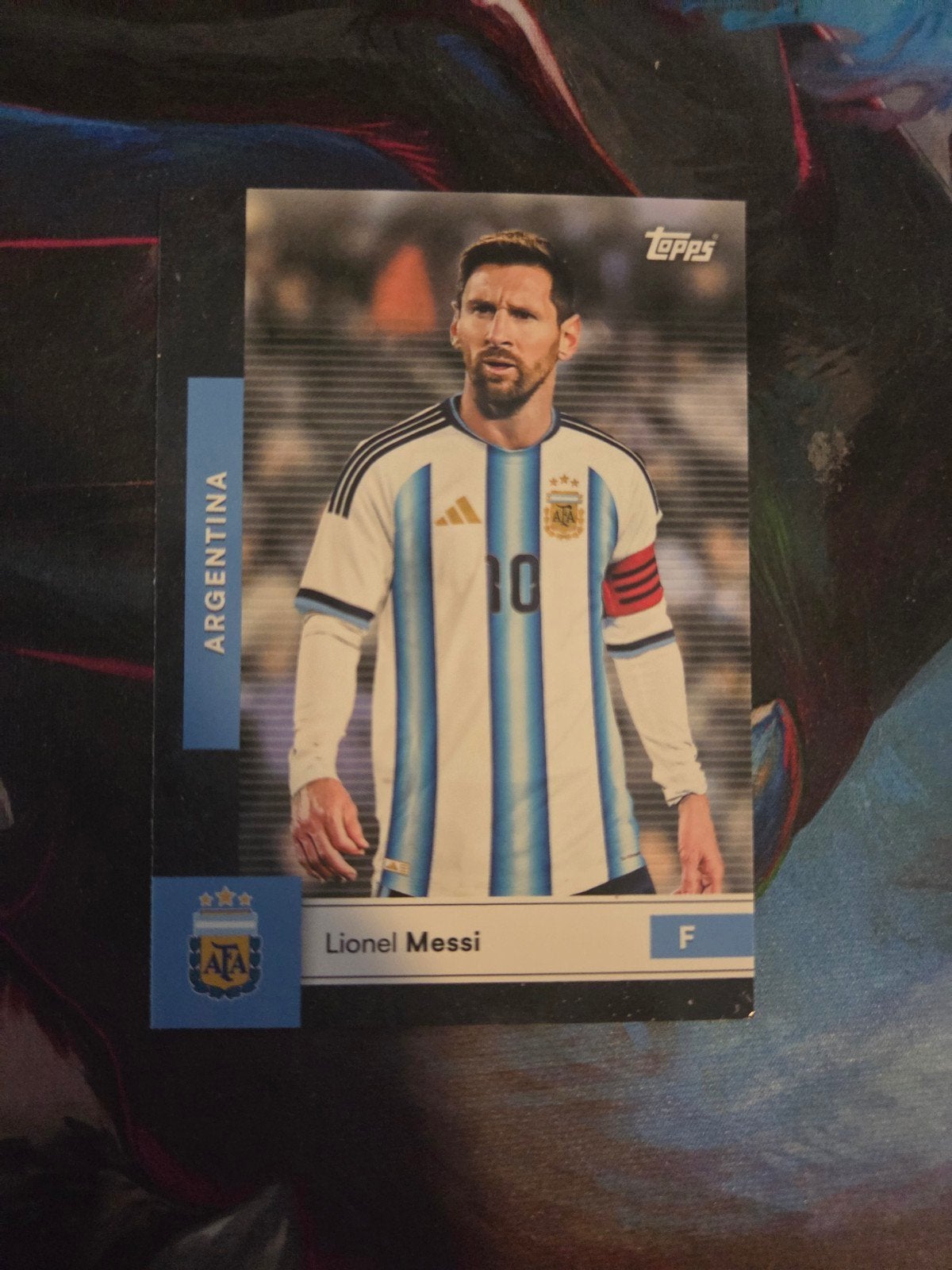 Topps Lionel Messi Voetbal Spelerskaart - Argentinië, Ophalen of Verzenden, Zo goed als nieuw, Buitenlandse clubs, Spelerskaart