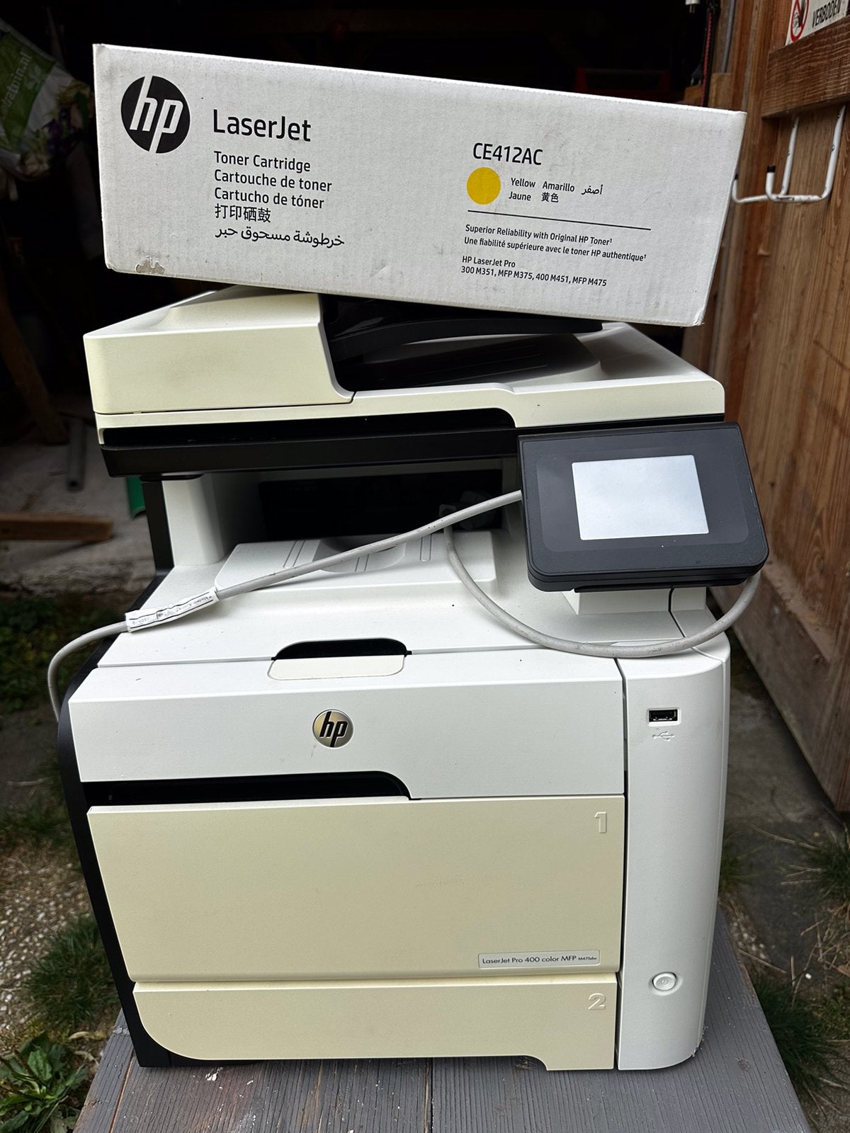 HP kleurenprinter, scanner met 2 nieuwe toners, Gebruikt, Printer, Ophalen of Verzenden, Scannen