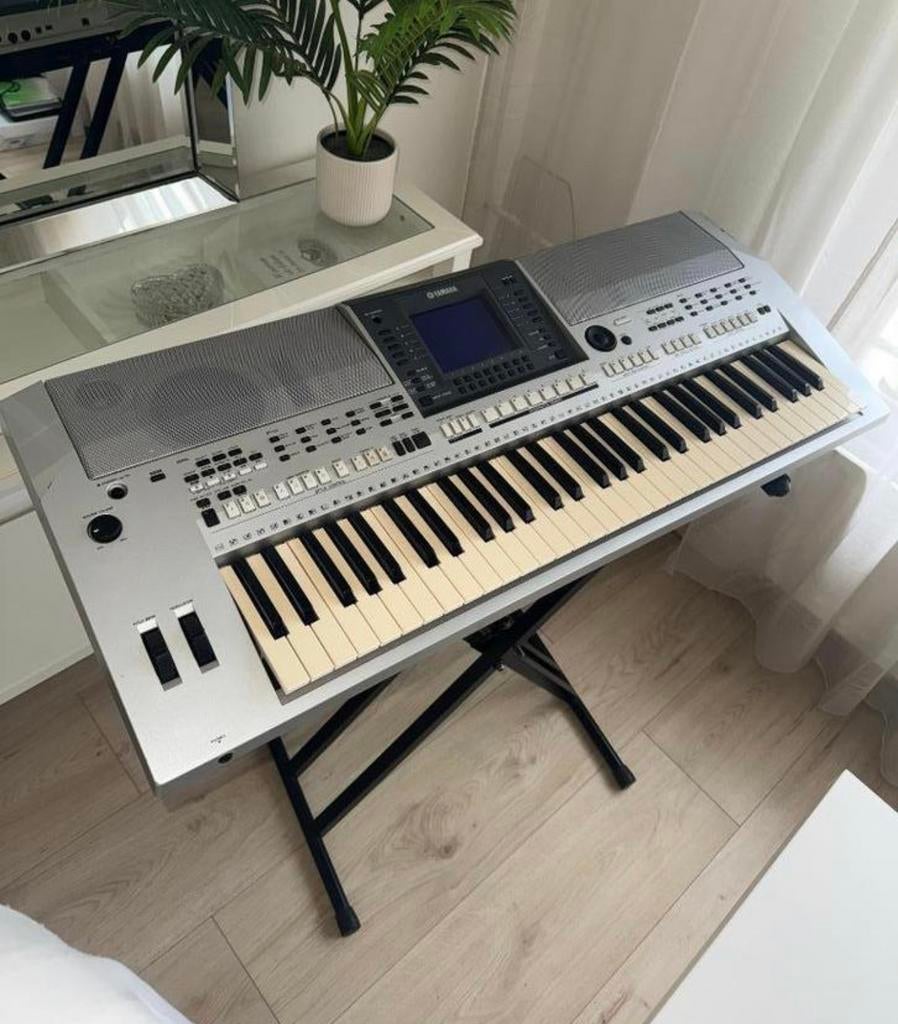 Yamaha PSR-S700 keyboard, Ophalen, Yamaha, Met standaard, 61 toetsen