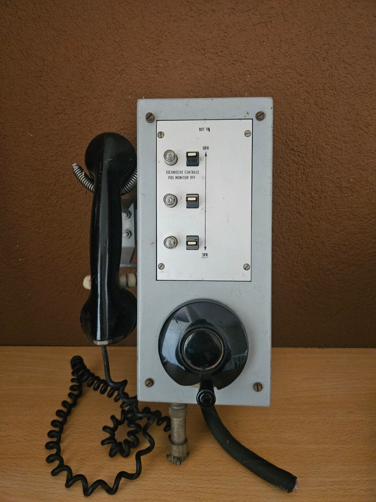 Vintage Veldtelefoon Militaire Telefoon - Uniek Collectersi, Ophalen of Verzenden, Landmacht, Nederland
