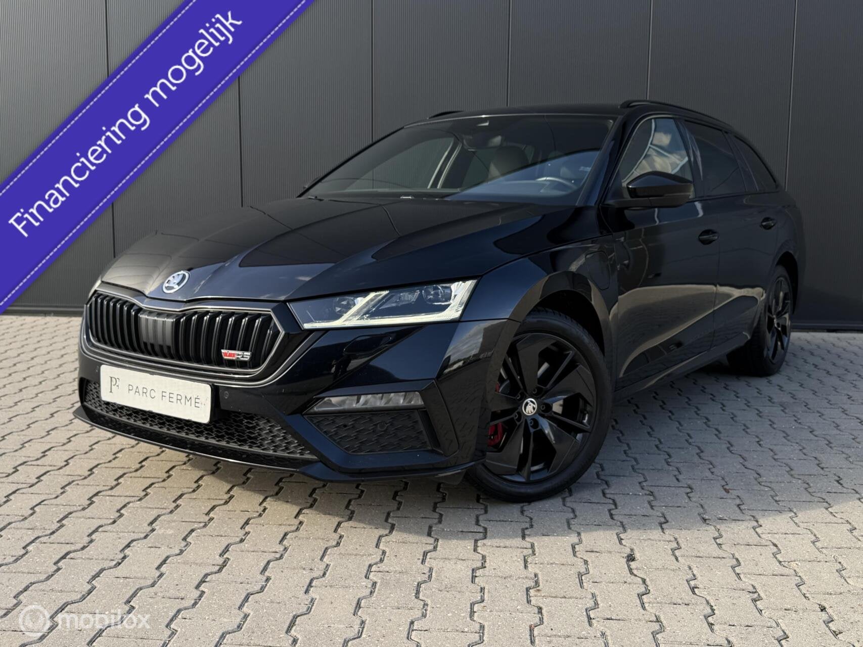 Skoda Octavia 1.4 TSI RS PHEV/Virtual/ACC/Alcantara/Memory/C, Auto's, Zwart, 4 cilinders, Zwart, Hybride Elektrisch/Benzine