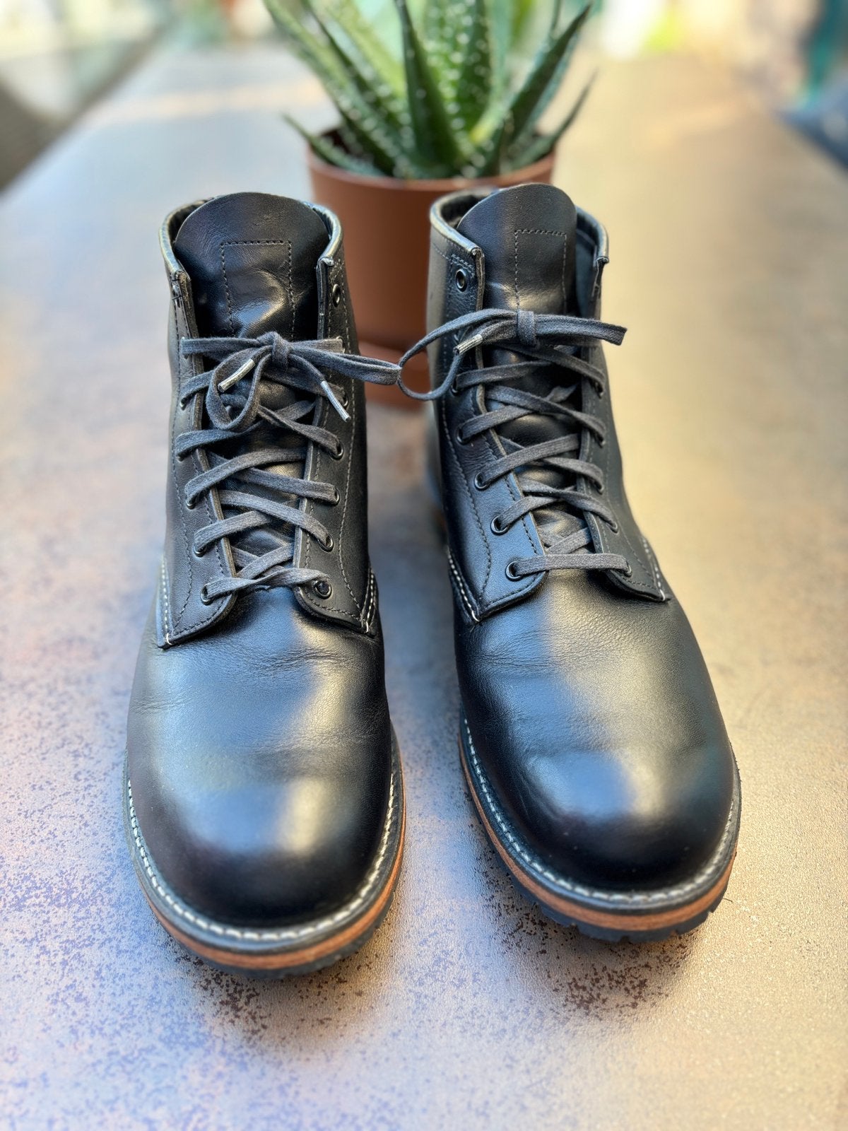 Red Wing 9014 Beckman Black Featherstone – Maat 45, Verzenden, Zo goed als nieuw, Zwart, Boots