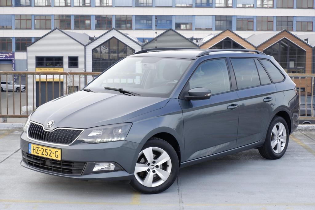 Skoda Fabia Combi 1.2 TSI Ambition NL AUTO 1e EIG. APK 02-20, Auto's, Skoda, Stof, 4 cilinders, Origineel Nederlands, Handgeschakeld