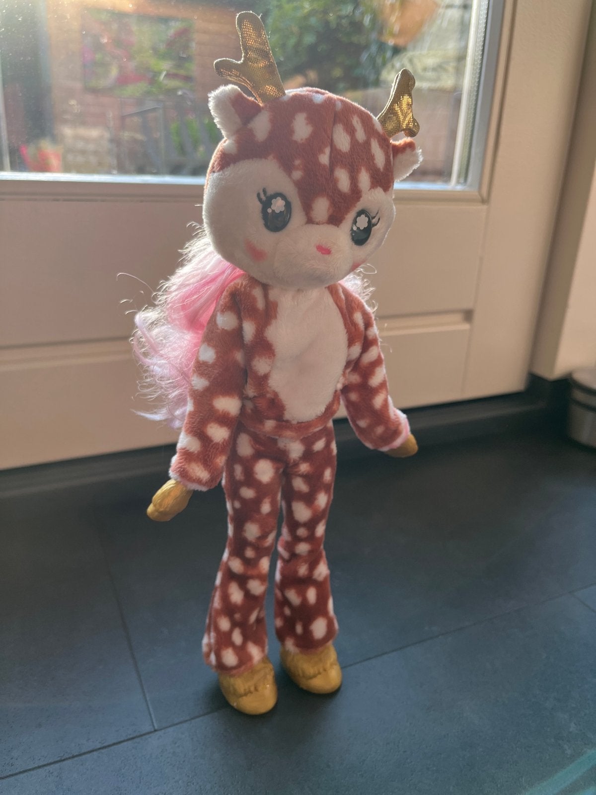 Barbie met rendieroutfit en accessoires, Ophalen of Verzenden, Zo goed als nieuw, Barbie