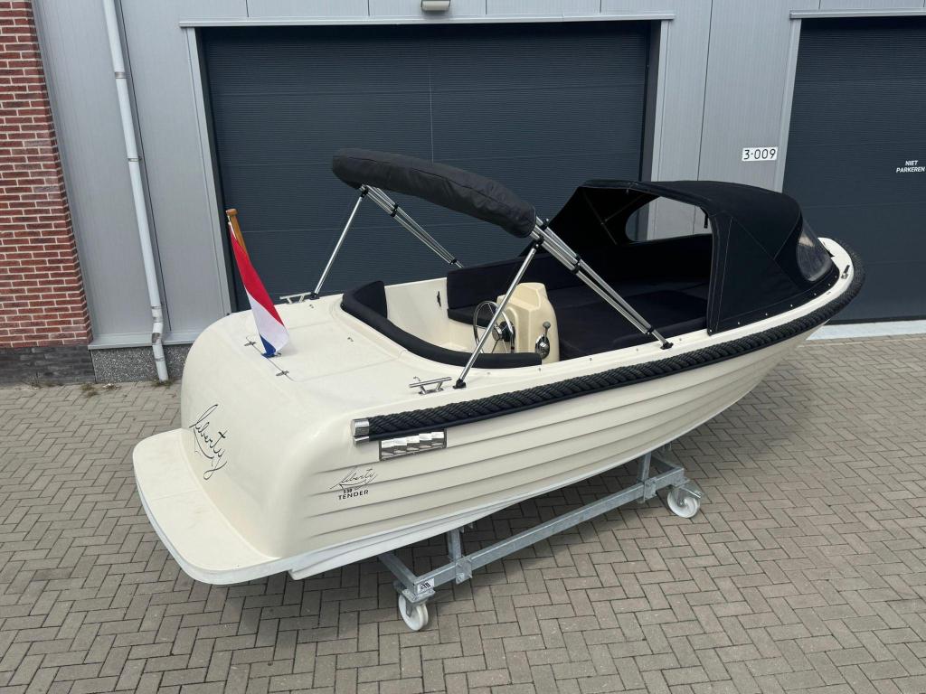 Liberty 550 Tender Sloep Compleet incl. Mercury 15PK 4-takt, 10 tot 30 pk, Gebruikt, Liberty, Wfwatersport@botenverhuurhoorn.nl