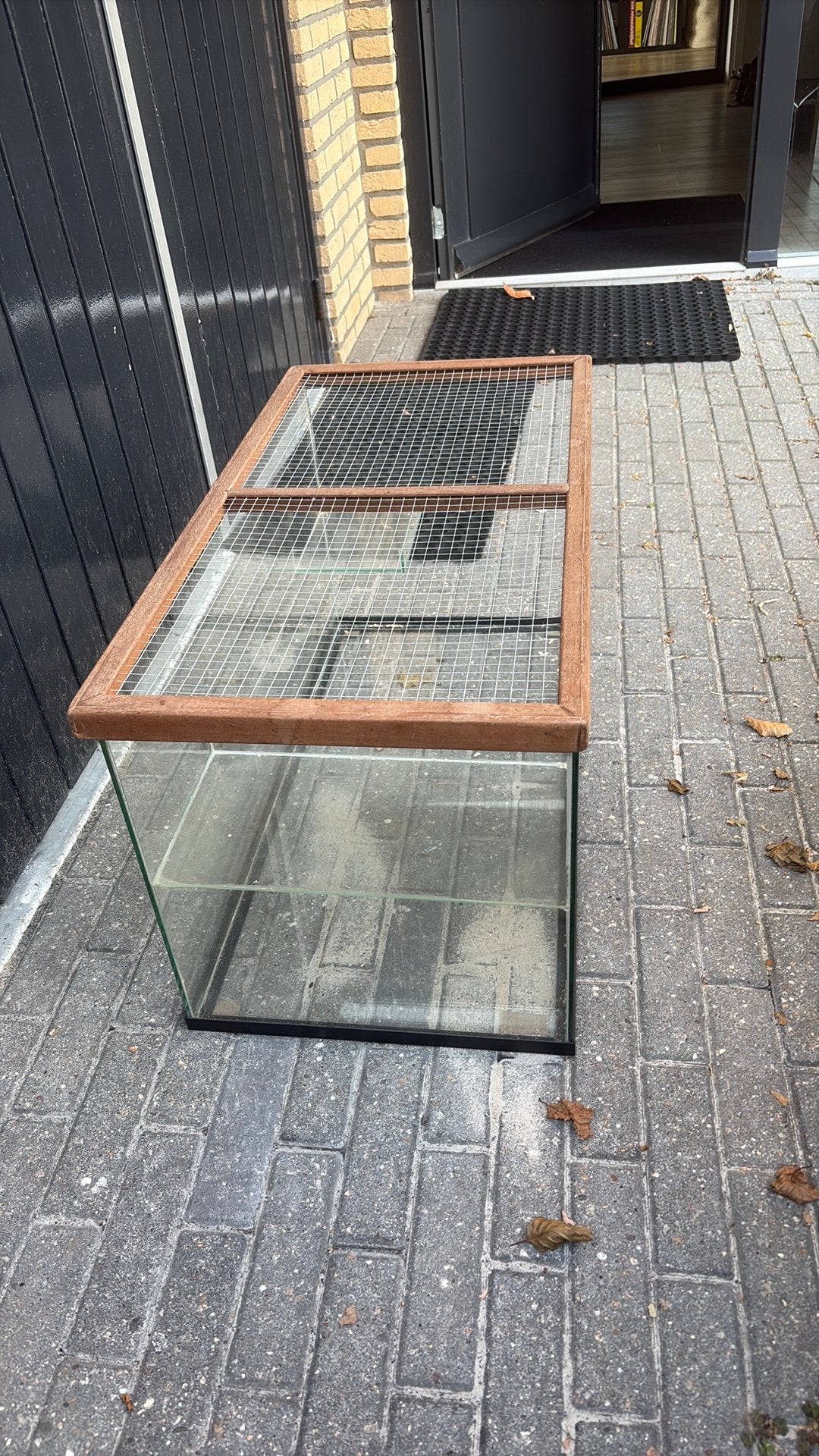 Terrarium, Ophalen