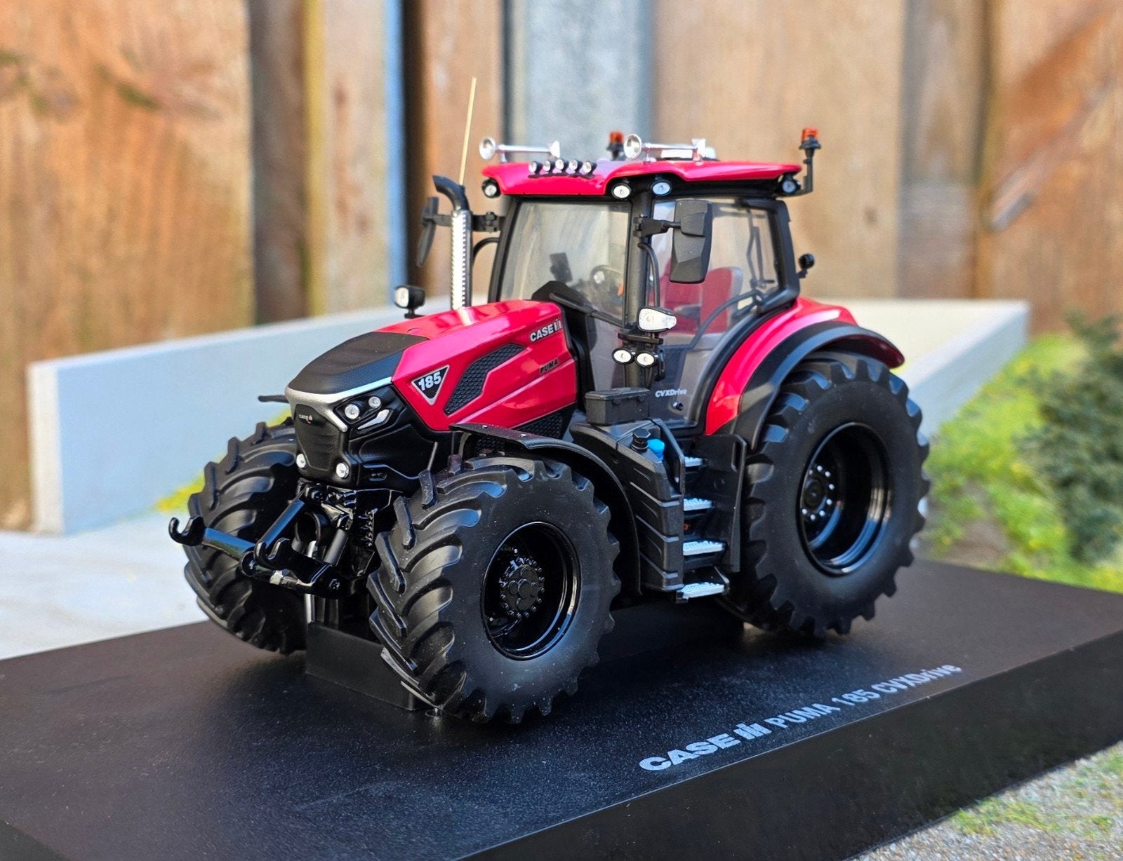 Verbouwde Case Puma 185 CVX Drive 1:32, Ophalen of Verzenden, Nieuw, Tractor of Landbouw, Universal Hobbies
