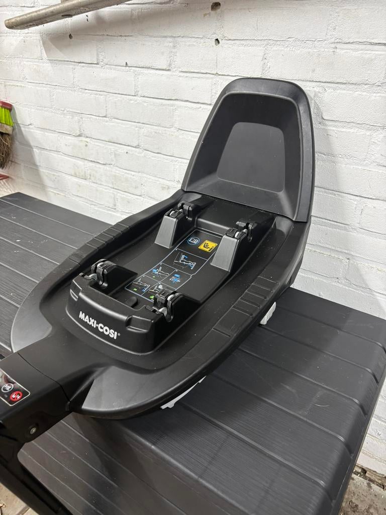 Familyfix voor maxicosi, Ophalen, Zo goed als nieuw, Isofix, 0 t/m 13 kg