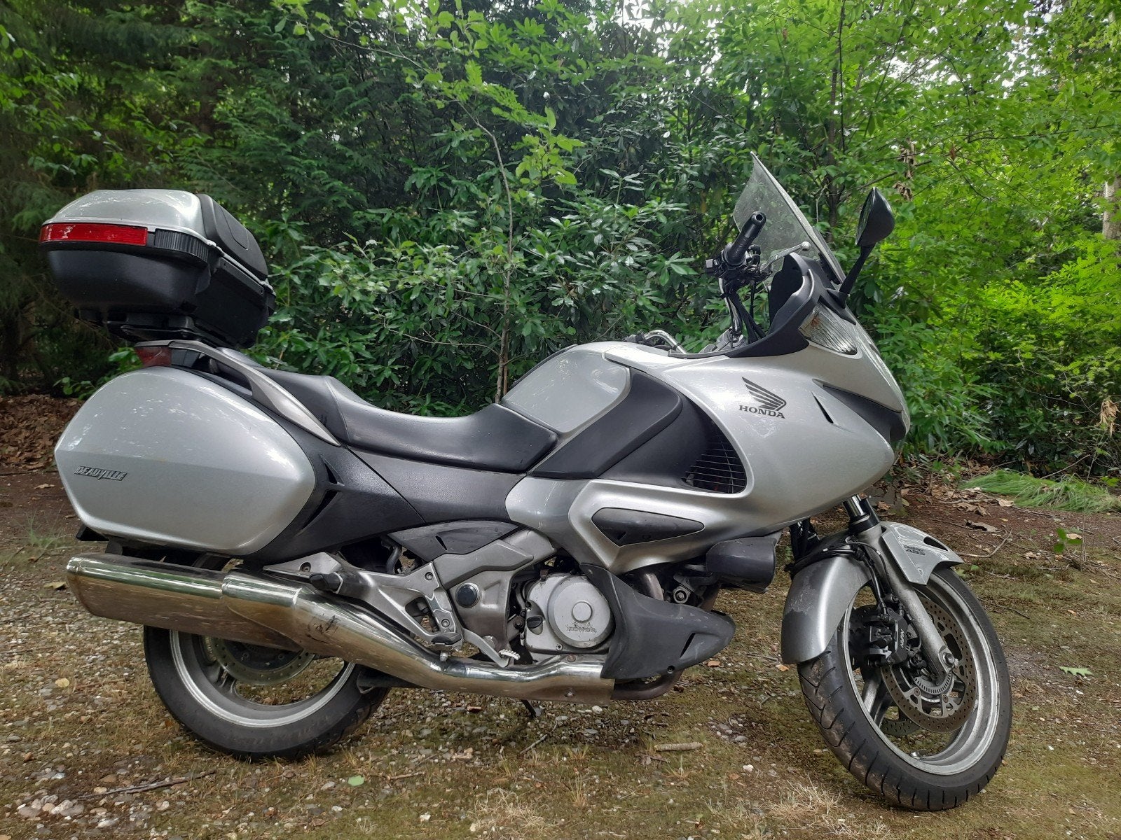 Betrouwbare Honda Deauville 700, 700 cc, 2 cilinders, Particulier, Toermotor