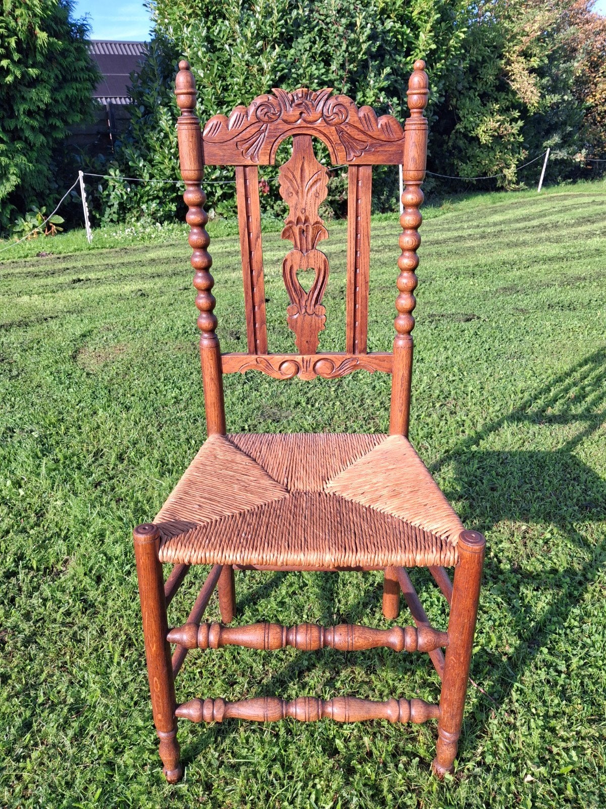 Set van 4 antieke stoelen: 2 met en 2 zonder leuning, Ophalen
