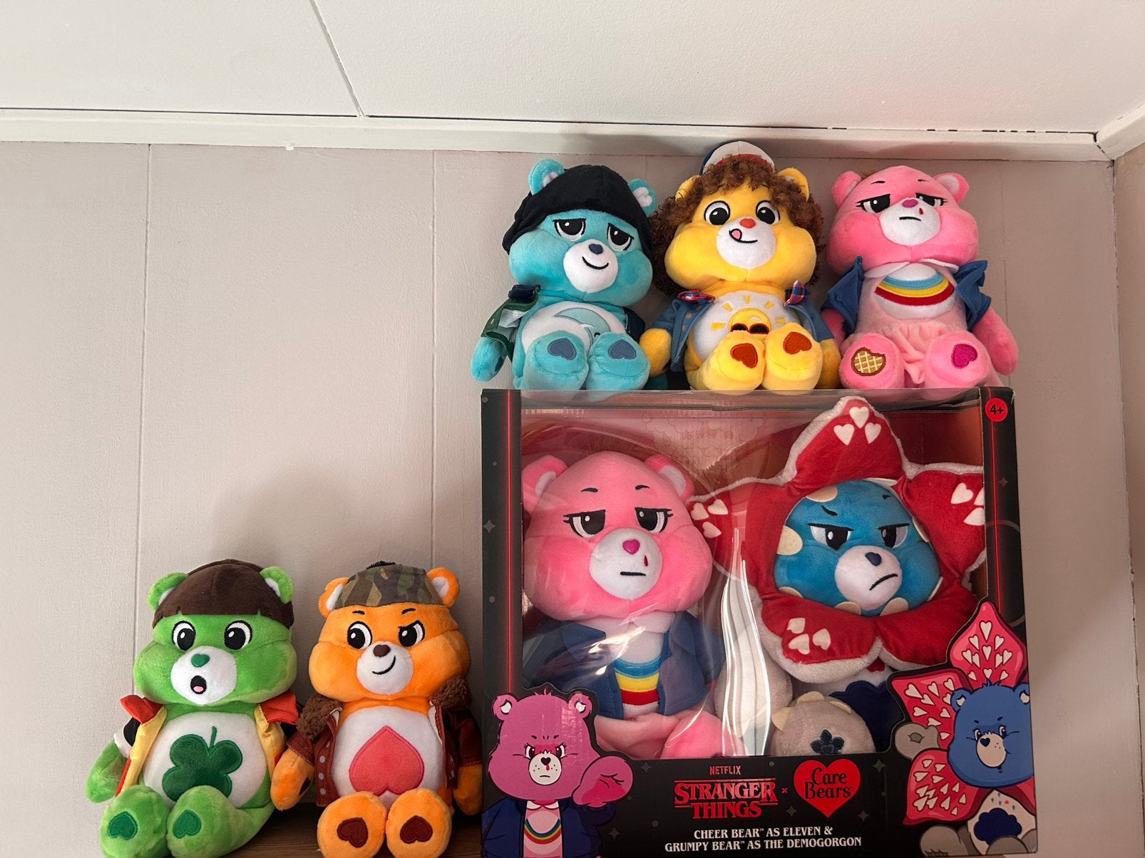 Hele set care bears stranger things, Ophalen of Verzenden, Zo goed als nieuw