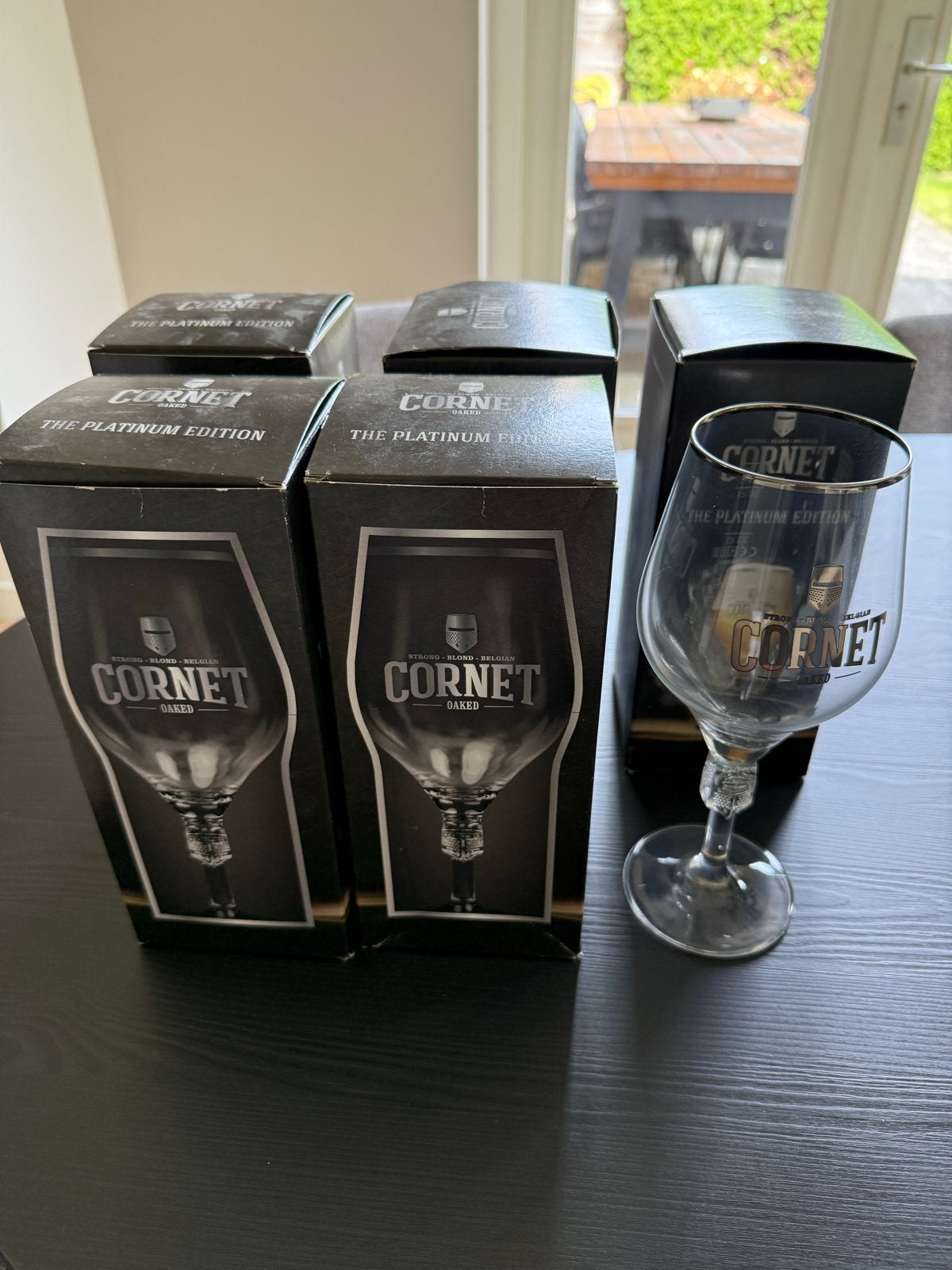 Cornet bierglazen 700 ml (Platinum Edition), Ophalen, Nieuw, Overige merken, Glas