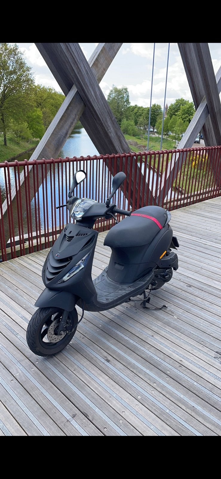 Piaggio zip 80cc 4t brom, Ophalen, Maximaal 45 km/u, Zip, Zo goed als nieuw