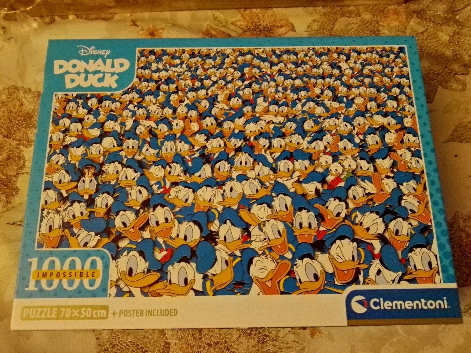 Clementoni Impossible Puzzel: Hello Kitty & Donald Duck, Ophalen of Verzenden, Meer dan 50 stukjes, Zo goed als nieuw, 6 jaar of ouder