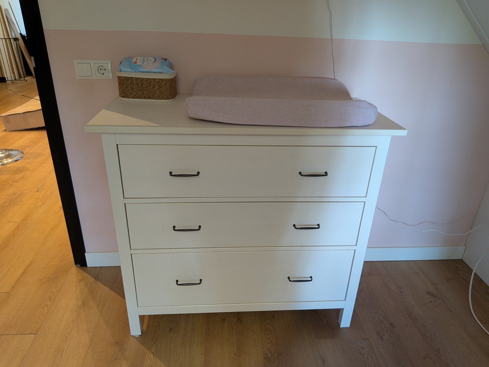 Witte commode met 3 lades - Gebruikt maar functioneel, Ophalen, Gebruikt, 50 tot 70 cm, 100 cm of meer