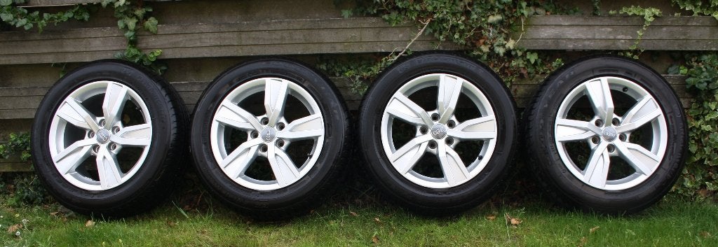 Originele Audi wielen, banden 7 mm profiel, Auto-onderdelen, Ophalen, Seat