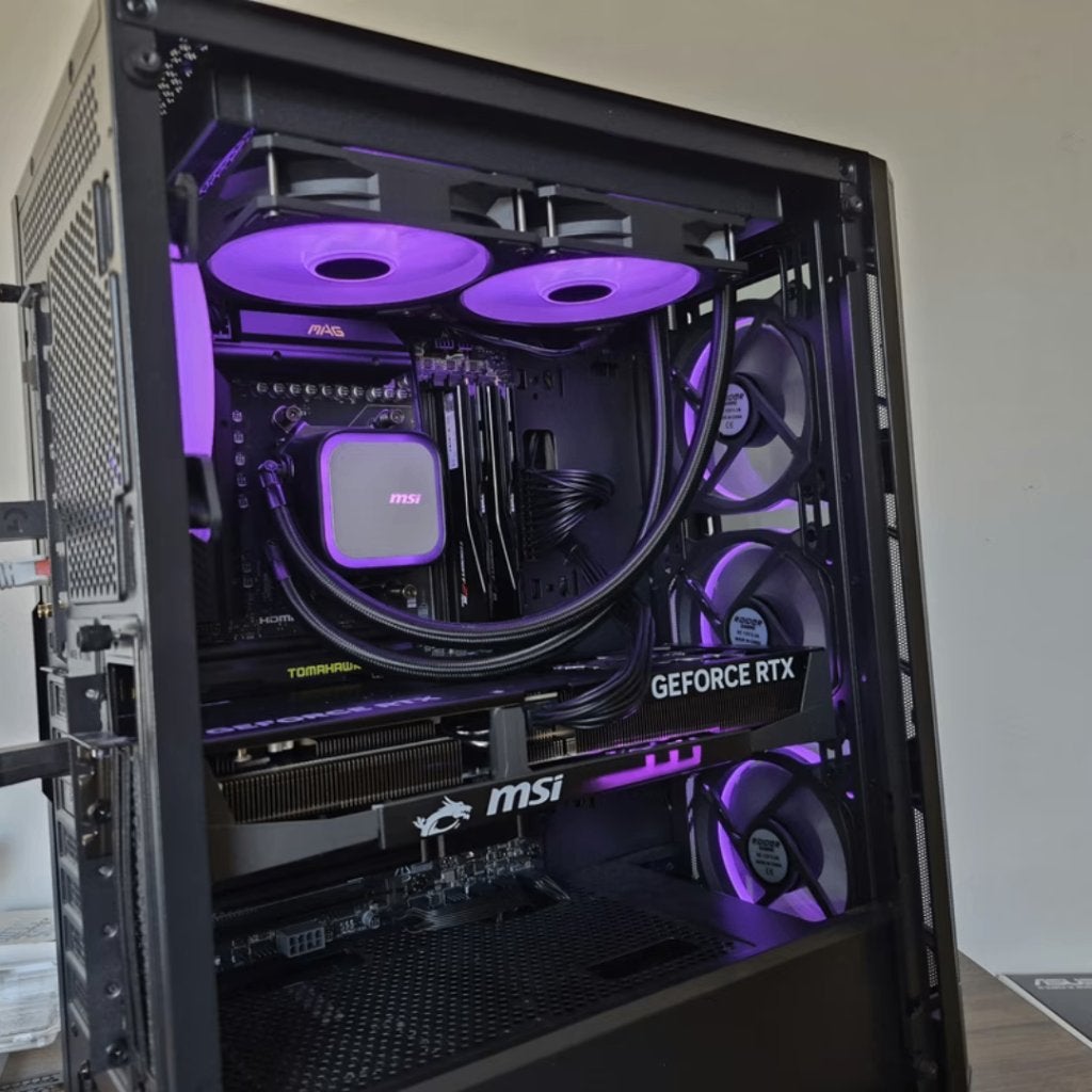 Gaming PC // RTX 5070 & AMD 7 7800X3D, Computers en Software, Ophalen, 7604 HM, 32 GB, DTGParts.Business@gmail.com