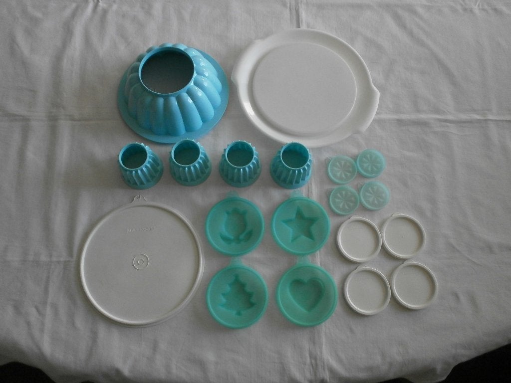 Tupperware Puddingvorm Blauw, Onderblad en 4 Kleine vormpjes, Gebruikt, Blauw, Overige typen, Ophalen of Verzenden