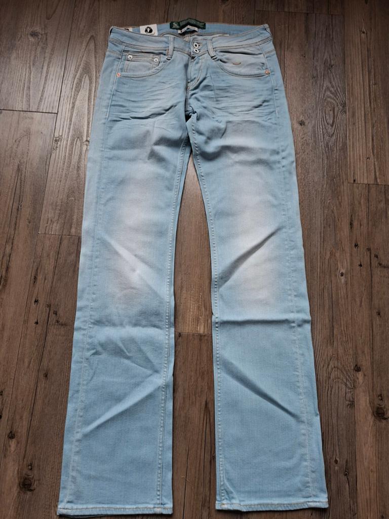 KUYICHI Amy shoecut jeans W28 L34, Blauw, KUYICHI, Nieuw, Ophalen of Verzenden
